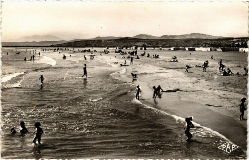 Carte postale ancienne Port La Nouvelle - La Plage