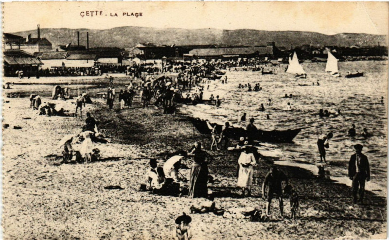 Carte postale ancienne Cette - La Plage