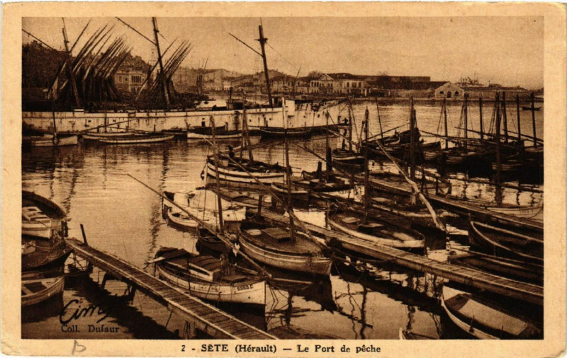Carte postale ancienne Séte (Hérault) - Le Port de péche à Sète