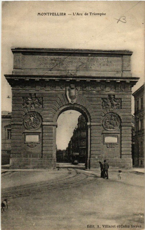 Carte postale ancienne Montpellier - L'Arc de Triomphe à Montpellier