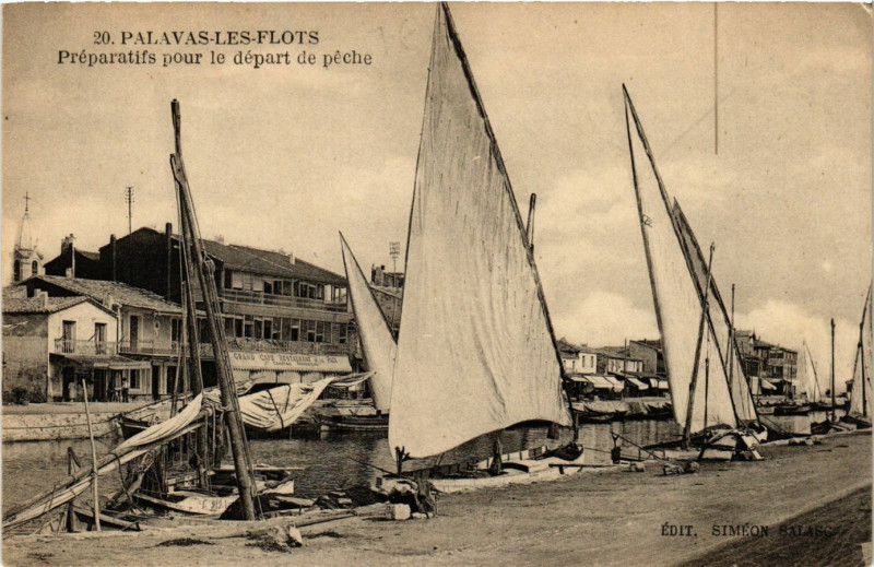 Carte postale ancienne Palavas-les-Flots - Préparaif pour le départ de péche à Palavas-les-Flots