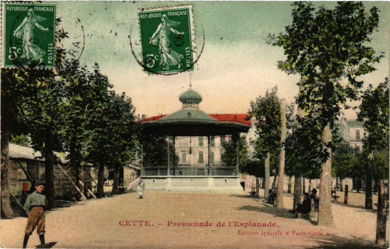 Carte postale ancienne Cette - Promenade de l'Esplanade à Sète