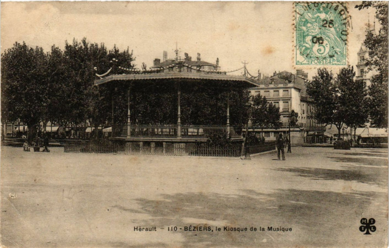 Carte postale ancienne Beziers - Le Kiosque de la Musique à Béziers
