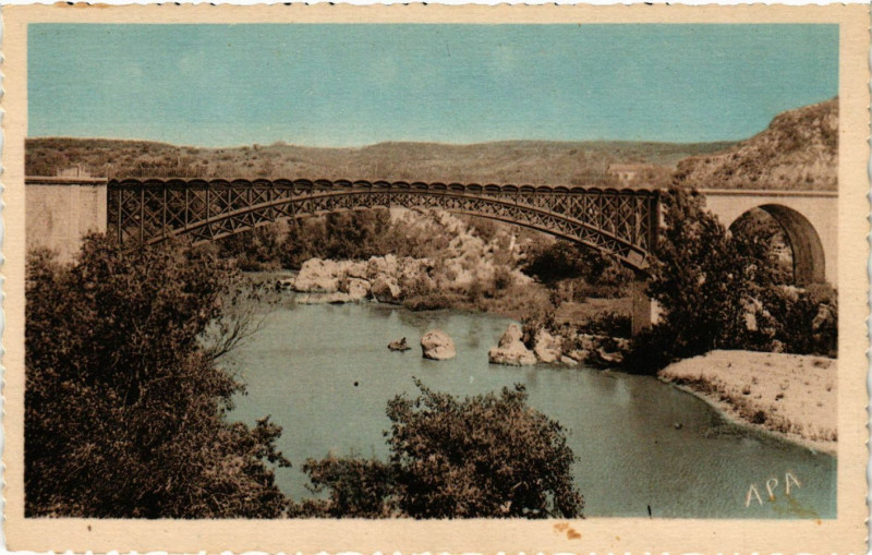 Carte postale ancienne Murviel-Les Beziers Pont de Reals à Béziers