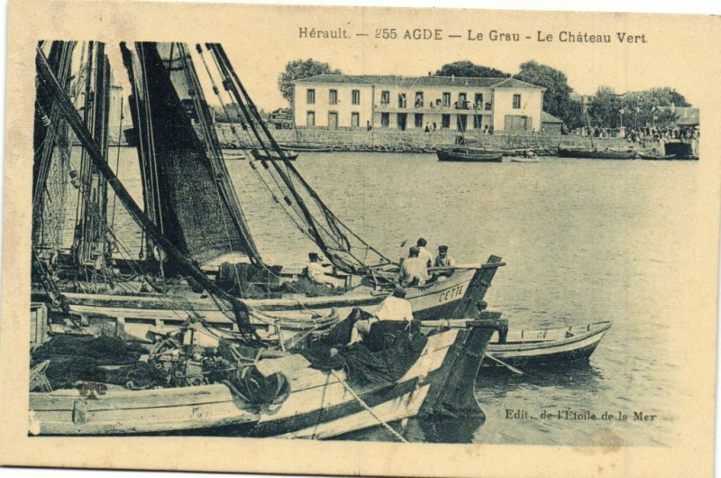 Carte postale ancienne Hérault - Adge - Le Grau - Le Cháteau Vert