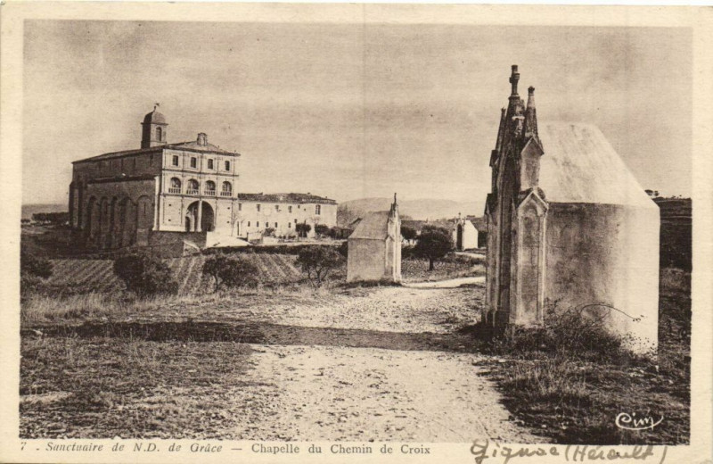 Carte postale ancienne Sanctuaire de Notre-Dame de Grâce - Chapelle du Chemin de Croix à Gignac