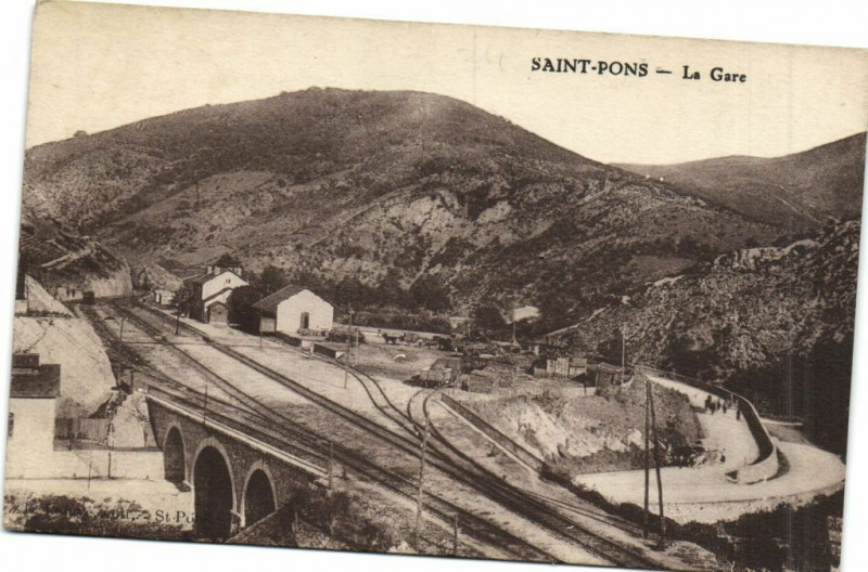 Carte postale ancienne Saint-Pons - La Gare