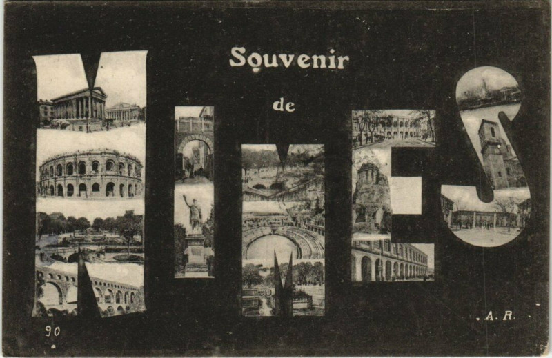 Carte postale ancienne Souvnier de Nimes à Nîmes