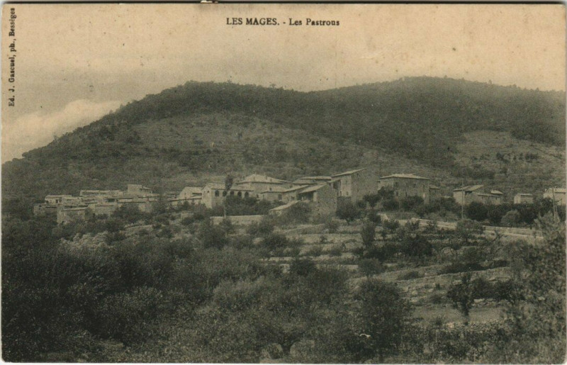 Carte postale ancienne Les Mages - Les Pastrons aux Mages