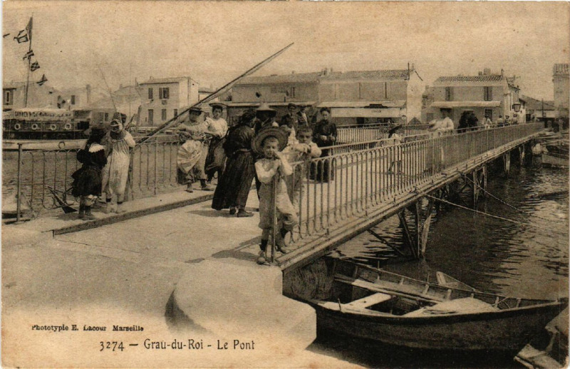 Carte postale ancienne Grau-du-Roi - Le Pont