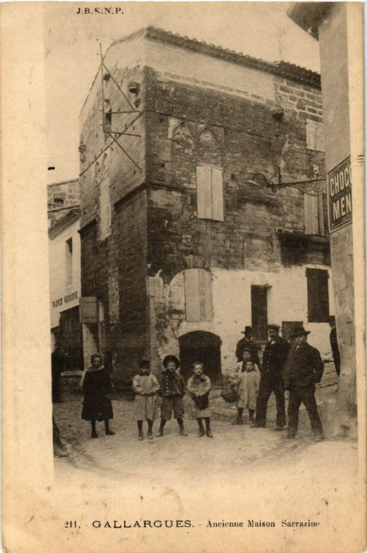 Carte postale ancienne Gallargues - Ancienne Maison Sarrazine