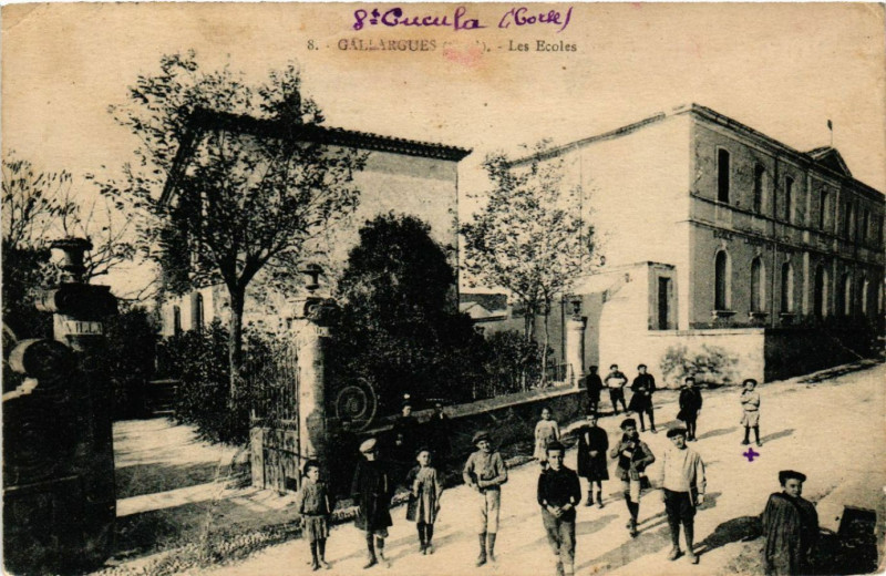 Carte postale ancienne Gallargues - Les Ecoles