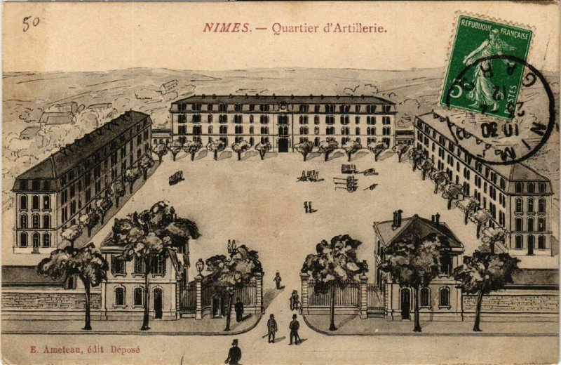 Carte postale ancienne Nimes - Quartier d'Artillerie à Nîmes