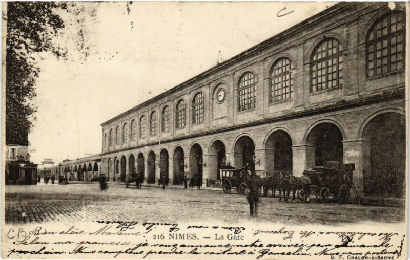 Carte postale ancienne Nimes - La Gare à Nîmes
