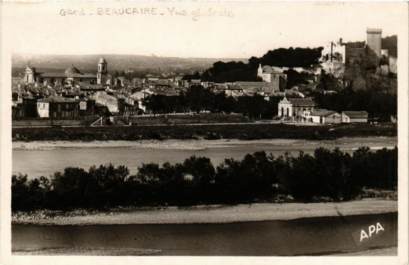 Carte postale ancienne Beaucaire - Vue Ganérale à Beaucaire