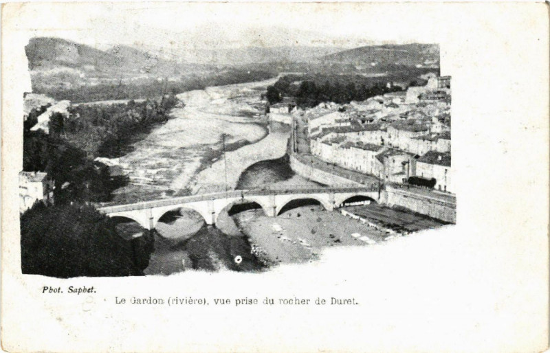 Carte postale ancienne Le Gardon (riviere) vue prise du rocher de Durat