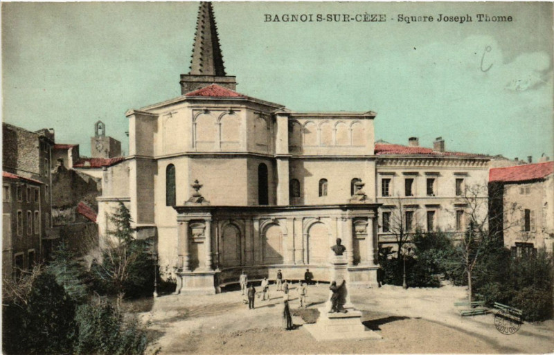 Carte postale ancienne Bagnols-sur-Ceze - Square Joseph Thome à Bagnols-sur-Cèze