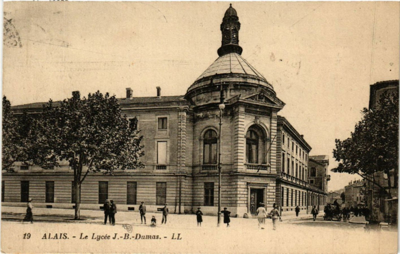 Carte postale ancienne Alais - Le Lycée J.-B.-Dumas