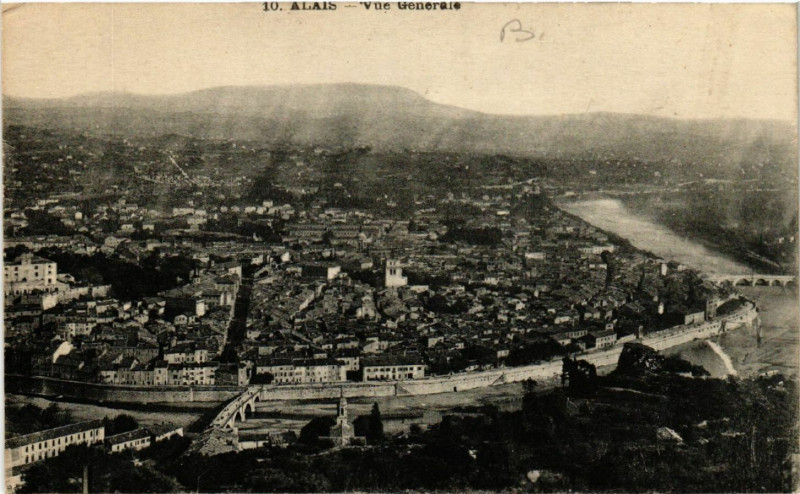 Carte postale ancienne Alais - Vue générale