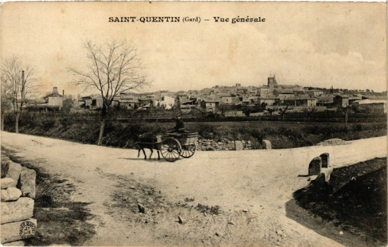 Carte postale ancienne Saint-Quentin - Vue générale