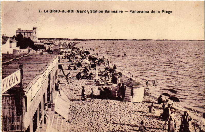 Carte postale ancienne Le Grau-du-Roi Station Balnéaire - Panorama de la Plage au Grau-du-Roi