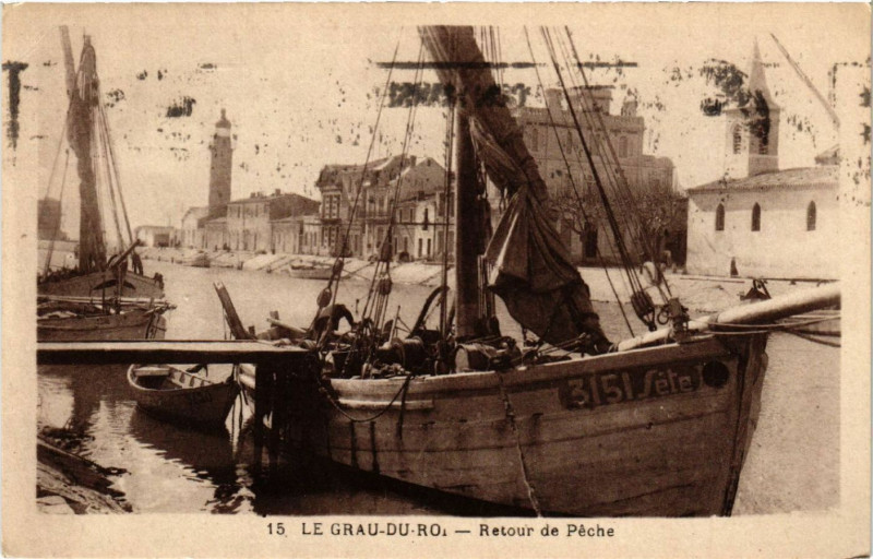 Carte postale ancienne Le Grau-du-Roi - Retour de Péche au Grau-du-Roi