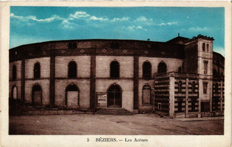 Carte postale ancienne Béziers - Les Arénes