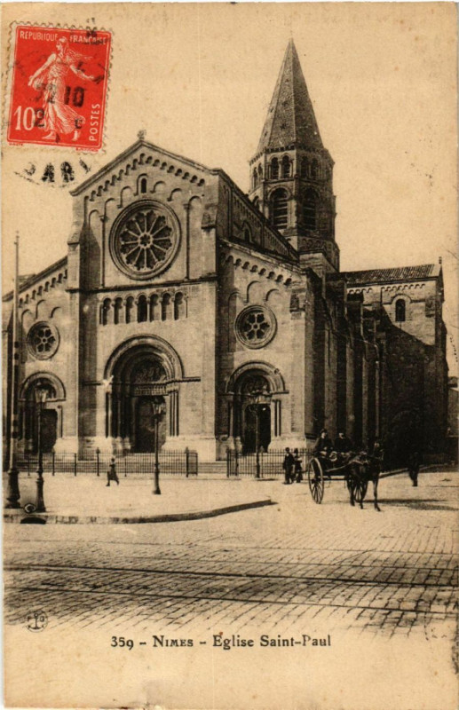 Carte postale ancienne Nimes - Eglise Saint-Paul à Nîmes