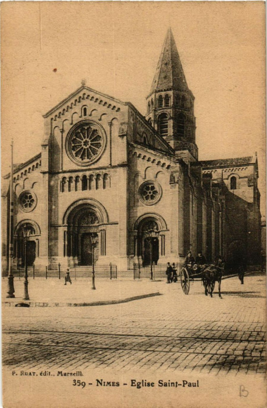Carte postale ancienne Nimes - Eglise Saint-Paul à Nîmes