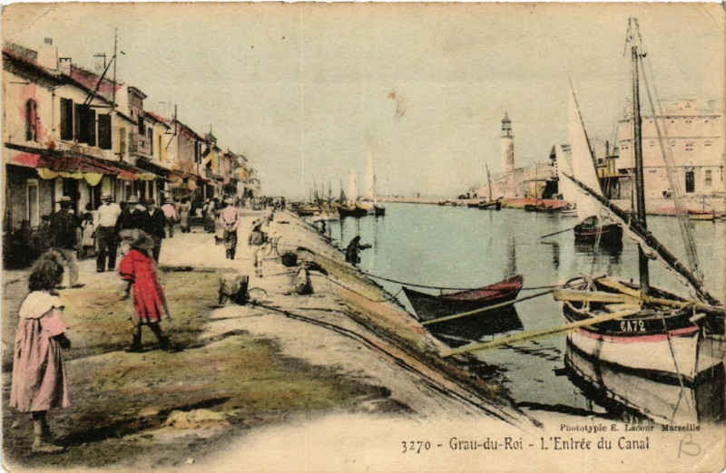 Carte postale ancienne Grau-du-Roi - L'Entrée du Canal