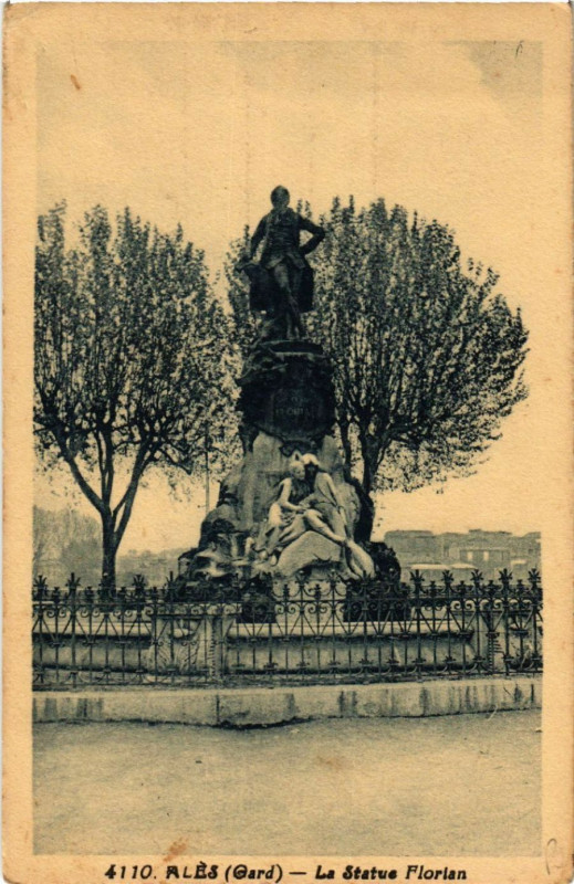 Carte postale ancienne Ales - La Statue Florian à Alès