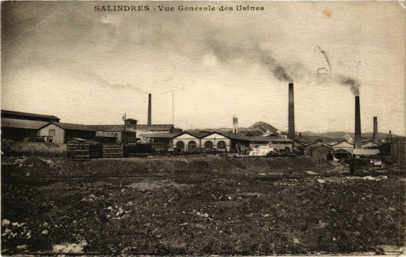 Carte postale ancienne Salinders - Vue Générale des Usines