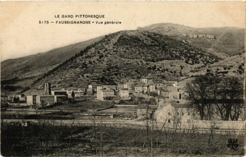 Carte postale ancienne Le Gard Pittoresque - Faussignargne - Vue générale