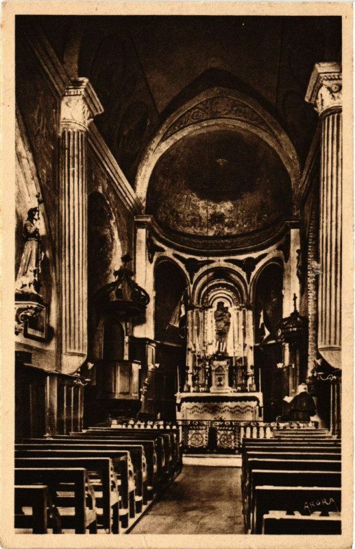 Carte postale ancienne Treves - L'Eglise à Trèves