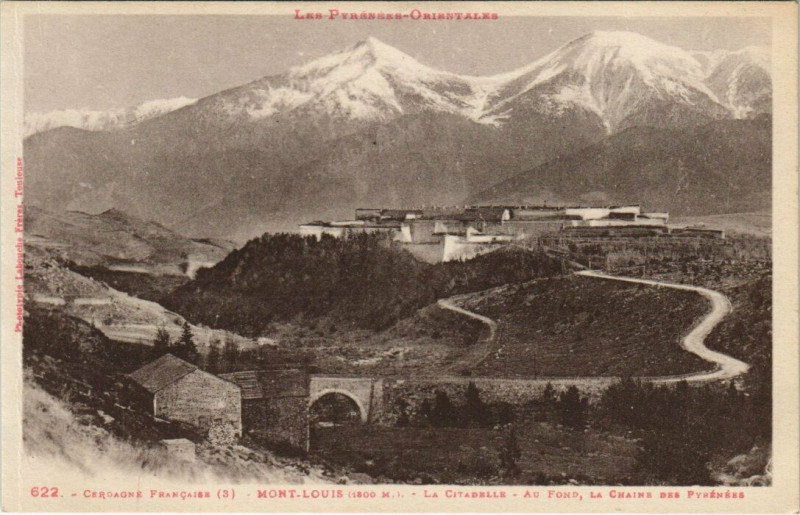 Carte postale ancienne Mont-Louis La Citadelle à Mont-Louis