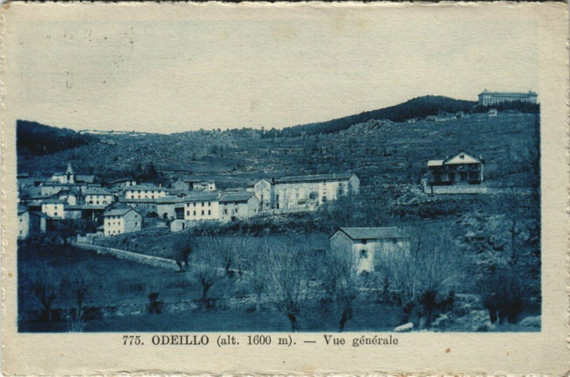 Carte postale ancienne Odeillo vue générale à Llo