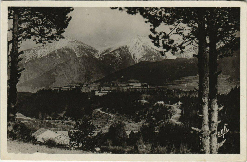 Carte postale ancienne Mont-Louis La Citadelle à Mont-Louis