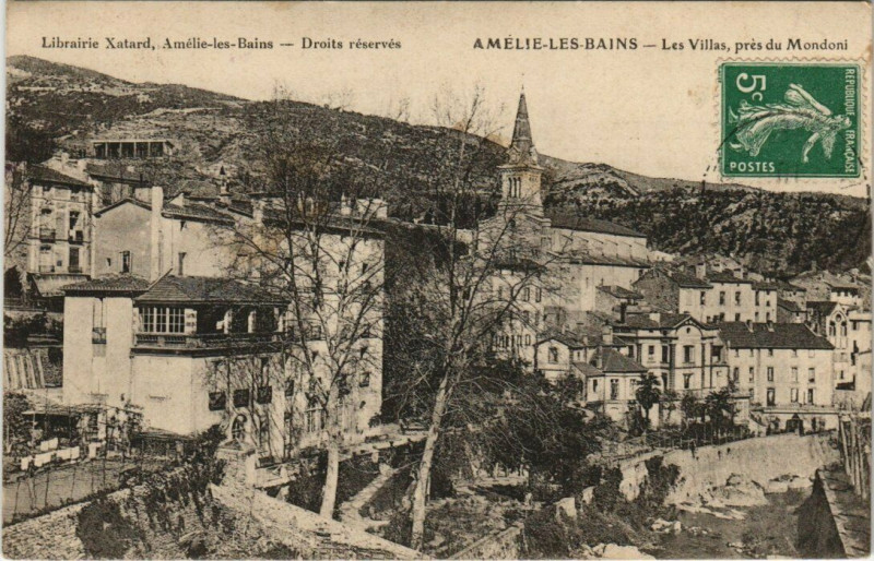 Carte postale ancienne Amelie-les-Bains Les Villas