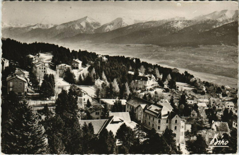 Carte postale ancienne Font-Romeu Vue de la staton