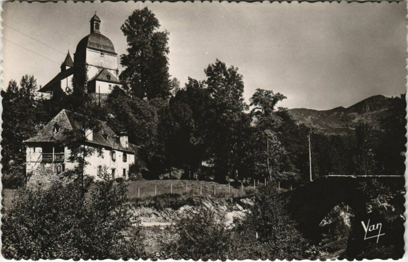 Carte postale ancienne Arrens Chapelle du Sana