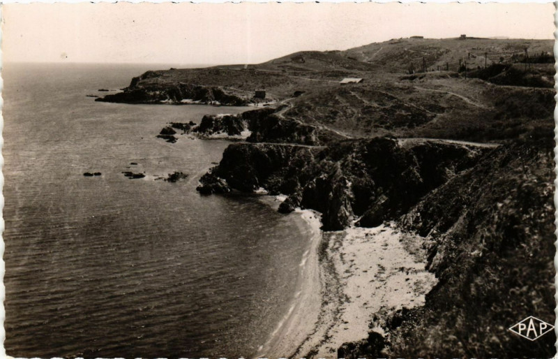 Carte postale ancienne Le Racou - Les Rochers