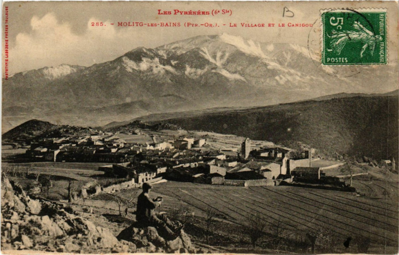 Carte postale ancienne Les Pyrénées - Molitg-les-Bains - Le Village et la Caingou à Molitg-les-Bains