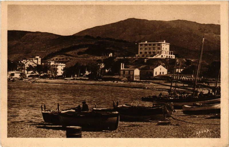 Carte postale ancienne Banyuls (P.-O.) - Le Port