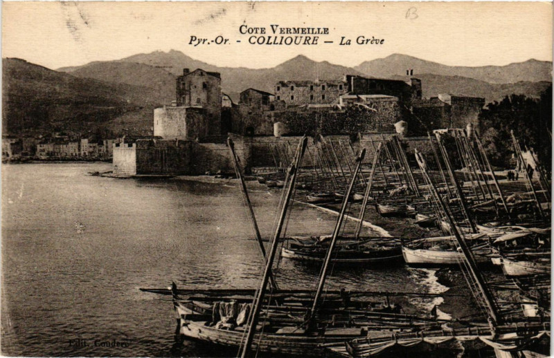 Carte postale ancienne Cote Vermeille - Pyr.-Or. - Collioure - La Greve à Collioure