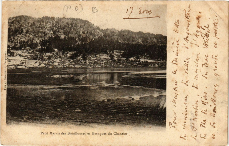Carte postale ancienne Petit Marais des Bouillouses et Baraques du Chantier à Llo