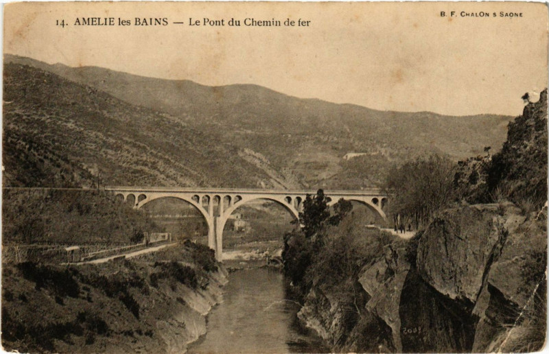 Carte postale ancienne Amelie-les-Bains - Le Pont du Chemin de fer