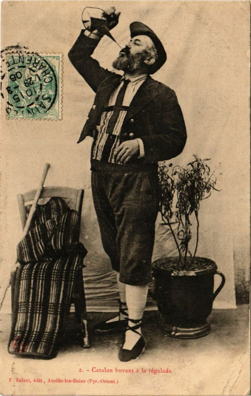 Carte postale ancienne Catalan buvant ala regalsde
