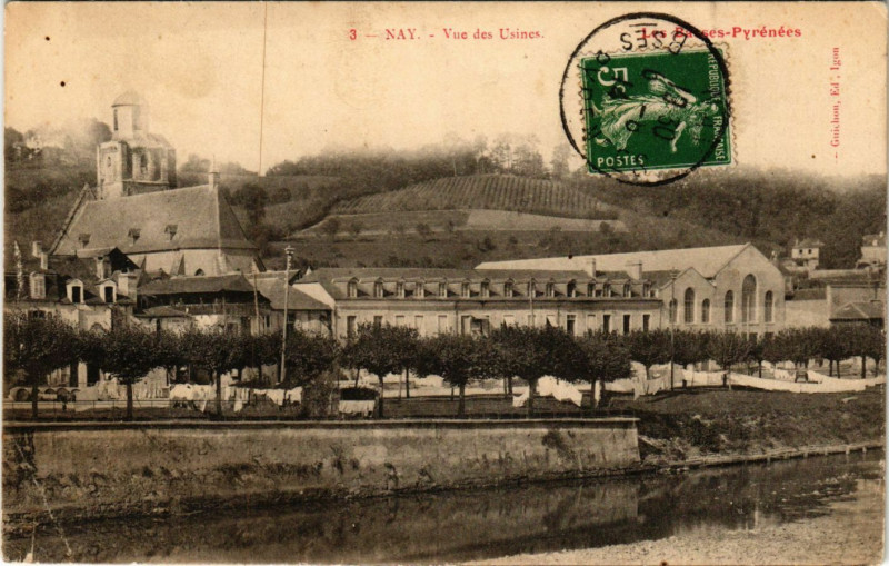 Carte postale ancienne Nay-Vue des Usine - Les Betses Pyrénées à Py
