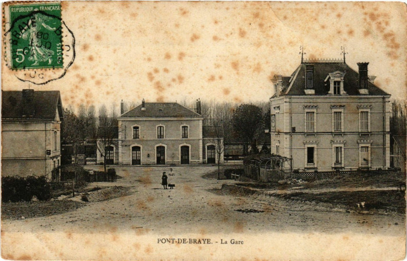 Carte postale ancienne Pont-de-Braye - La Gare