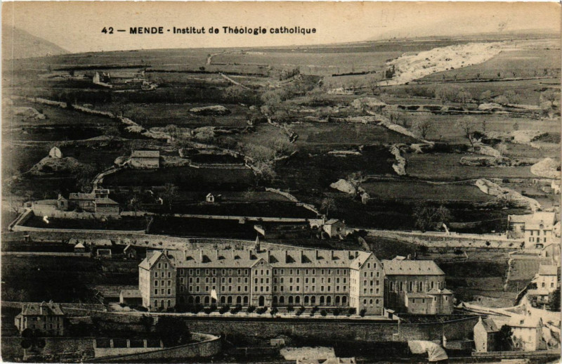 Carte postale ancienne Mende - Institut de Theologie Catholique à Mende